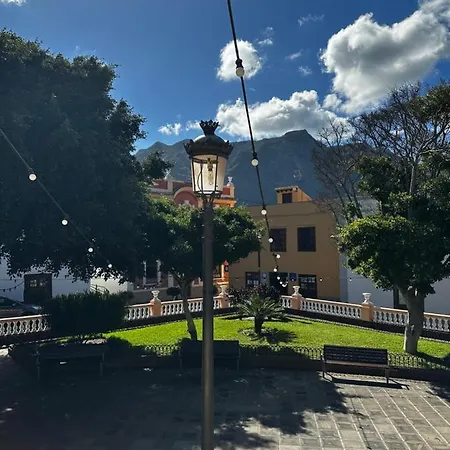 Terraza Con Vistas Mar/montana